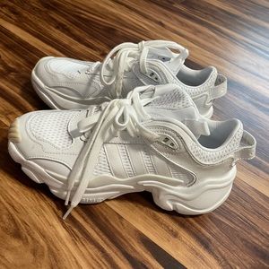 1Adidas Magmur Runner Shoes